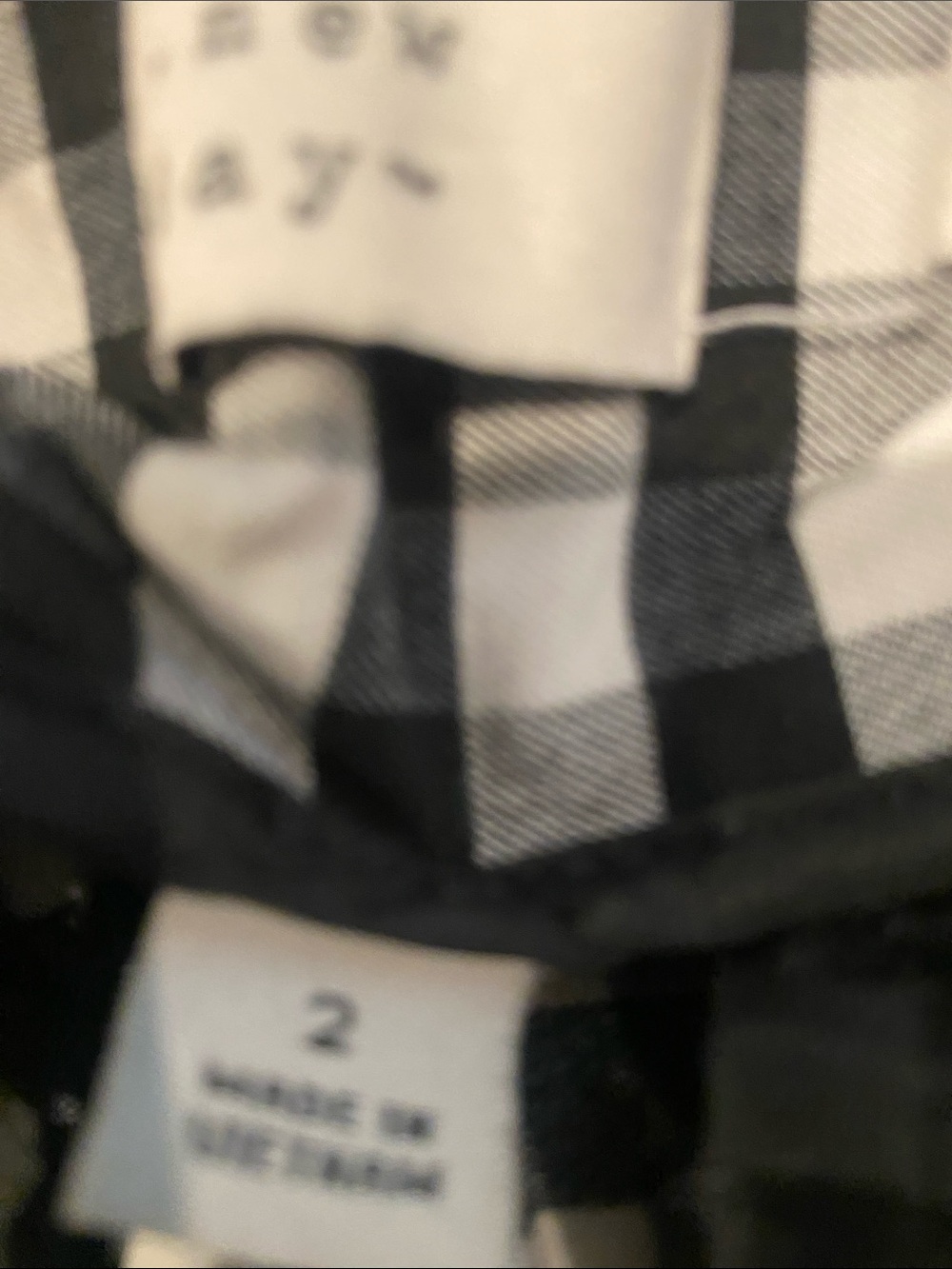 A new day pants andclassic scoop neck teeset Black & White Gingham Skinny Pants - Picture 6 of 8